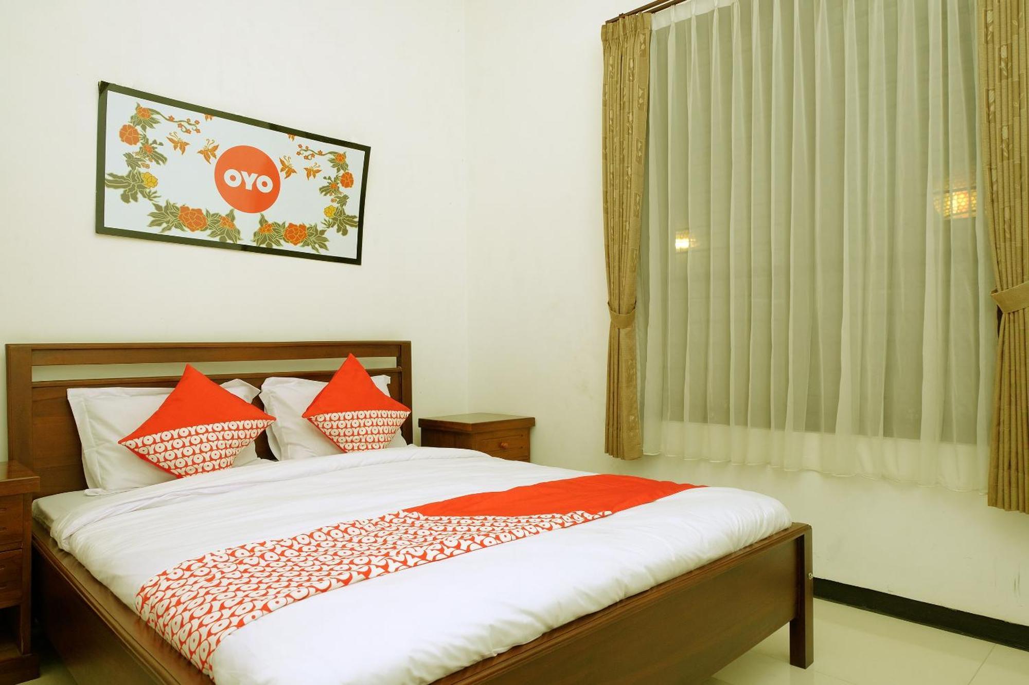 Oyo 350 D' Maktab Homestay Syariah Malang Buitenkant foto